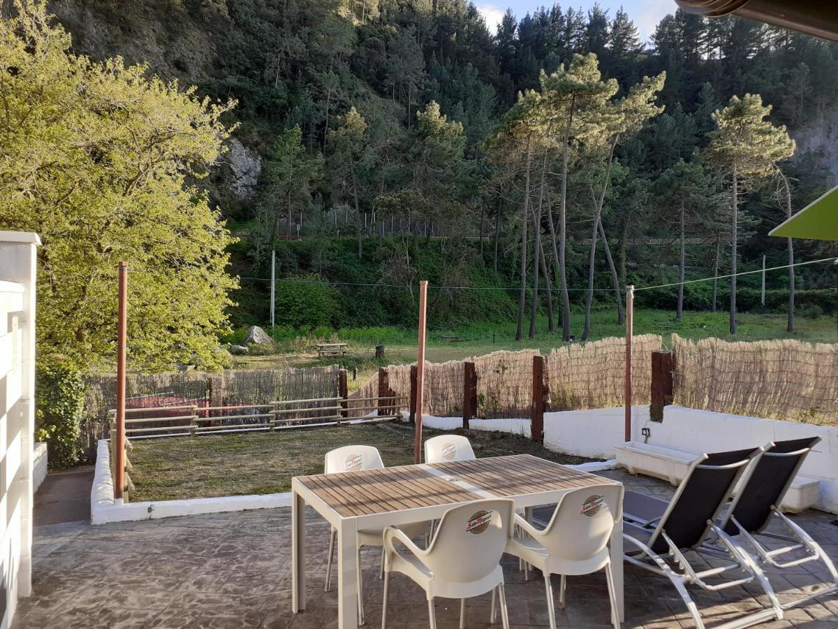 Playa Laga Villa Ibarrangelu Kültér fotó